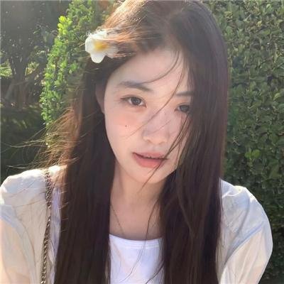 演员